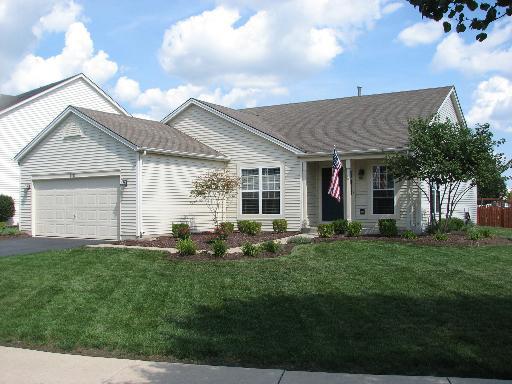 2022 Ridge Moor Dr., Plainfield, IL 60586