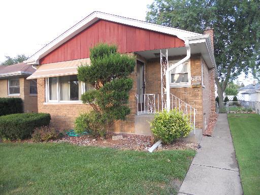 613 Buffalo Ave., Calumet City, IL 60409