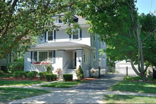5126 Carpenter St., Downers Grove, IL 60515