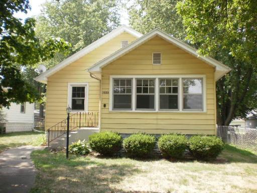 1055 S 7th Ave., Kankakee, IL 60901