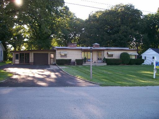 523 Adella Ave., Joliet, IL 60433