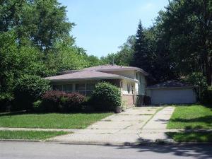 319 New Salem St., Park Forest, IL 60466