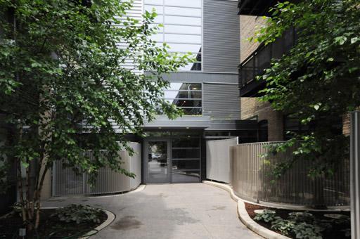 1800 W Grace St. #520, Chicago, IL 60613