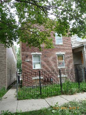 7921 S Burnham Ave., Chicago, IL 60617
