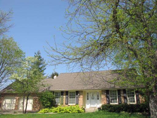1387 Guildford Dr., Bourbonnais, IL 60914
