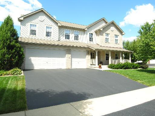 2089 Mark Cir., Bolingbrook, IL 60490