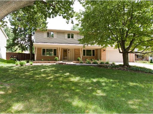 907 Prestwick Pkwy., Rockford, IL 61107