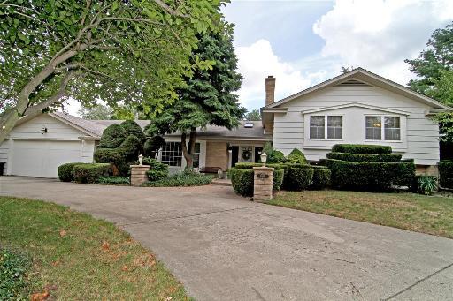 1101 S Stone Ave., La Grange, IL 60525