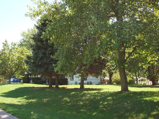 2080 Garden Rd., Aurora, IL 60506