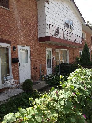 8846 Dee Rd. #B, Des Plaines, IL 60016