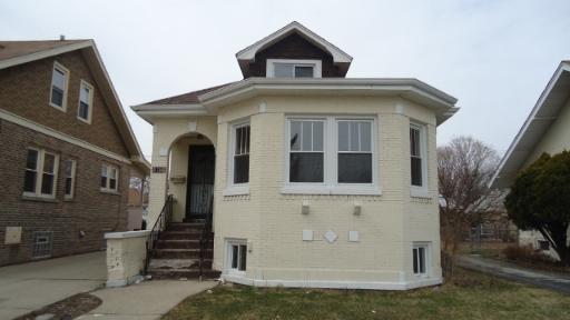 1236 S 12th Ave., Maywood, IL 60153