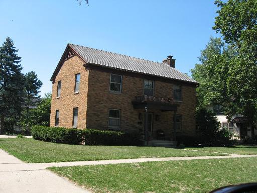 619 N Third Ave., St. Charles, IL 60174