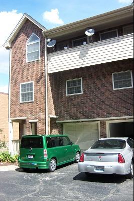 26 Bryant Ct., Crystal Lake, IL 60014