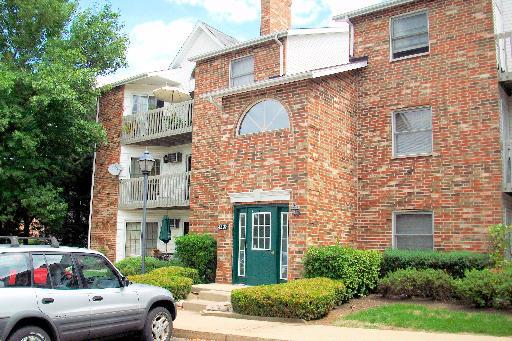 4307 Shamrock Ln. #2A, Mchenry, IL 60050
