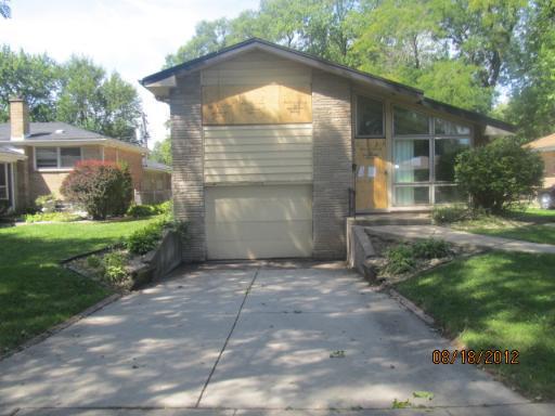 15414 University Ave., Dolton, IL 60419