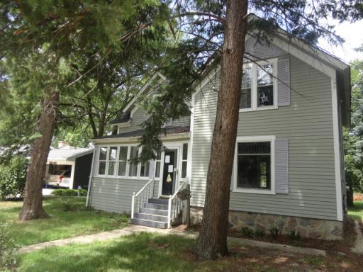 212 W Crystal Lake Ave., Crystal Lake, IL 60014