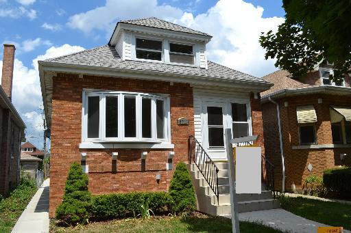 5710 W Roscoe Ave., Chicago, IL 60634