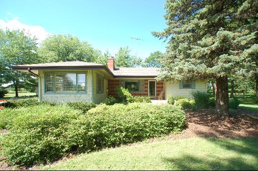 48W774 Route 30, Big Rock, IL 60511