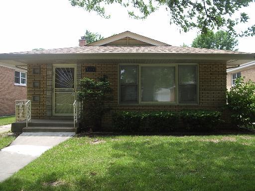 15114 Oak St., Dolton, IL 60419