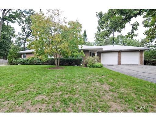 300 Hickory Haven Dr., Gurnee, IL 60031
