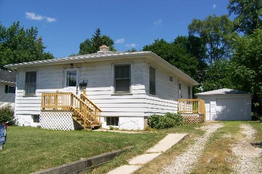 610 Rogers St., Downers Grove, IL 60515