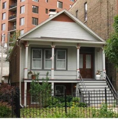 823 W Aldine Ave., Chicago, IL 60657