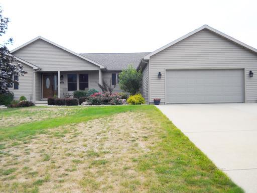 303 Woodland Ct., Utica, IL 61373
