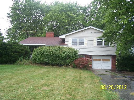 23517 Airport Rd., Sycamore, IL 60178