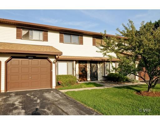 34076 N White Oak Ln. #42C, Gurnee, IL 60031