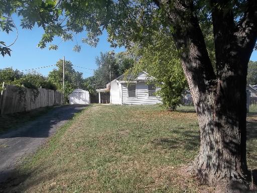 1434 North Ave., Aurora, IL 60505