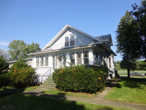 202 N King William St., East Dundee, IL 60118