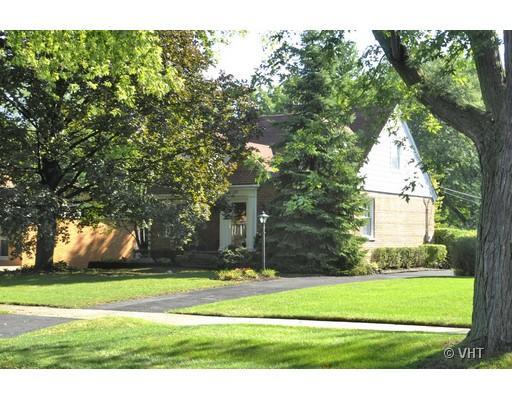 145 S Greenwood Ave., Palatine, IL 60074