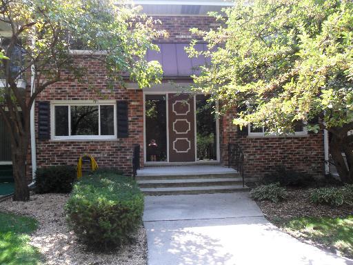 39 N Main St. #43, Glen Ellyn, IL 60137
