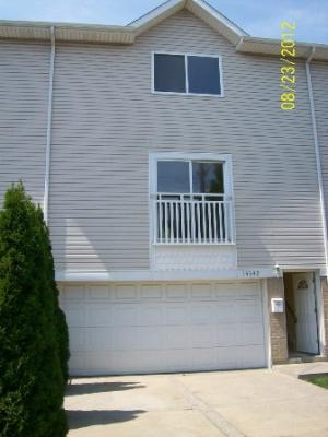 14542 S Marquette Ave., Burnham, IL 60633