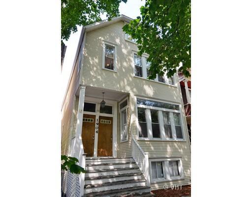 1904 W School St., Chicago, IL 60657