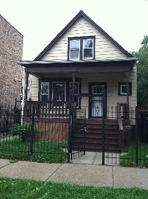 6352 S Whipple St., Chicago, IL 60629