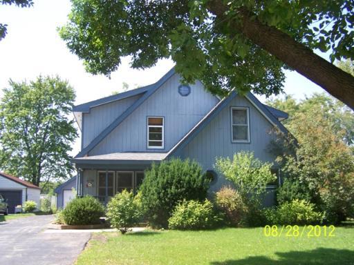 2703 School Dr., Rolling Meadows, IL 60008