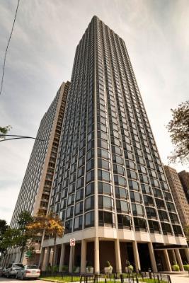 1555 N Astor St. #6NE, Chicago, IL 60610