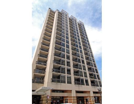 1212 N Wells St. #1302, Chicago, IL 60610
