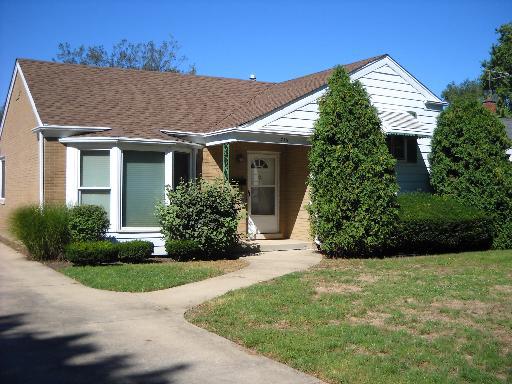 716 Catherine Ave., La Grange, IL 60525