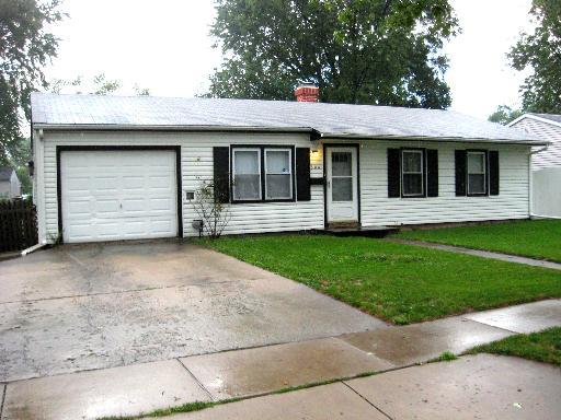 604 Lynn Ave., Romeoville, IL 60446
