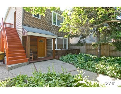 3921 N Paulina Ave., Chicago, IL 60613