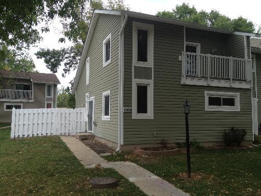 1008 Sandpiper Ct., Bartlett, IL 60103