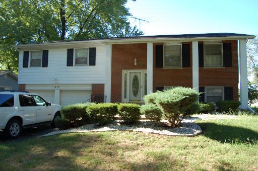 915 Bowling Green Dr., Homewood, IL 60430