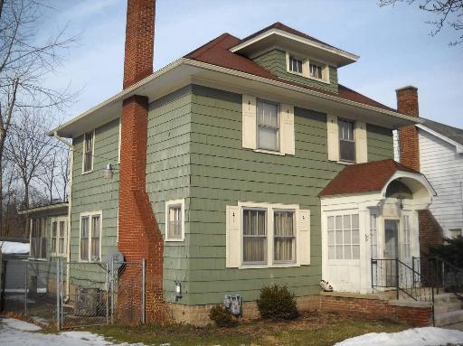 12 N Highland Ave., Aurora, IL 60506