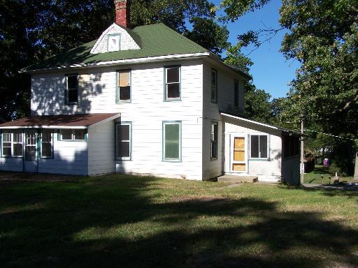 2415 Club Rd., Mchenry, IL 60050