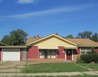 12510 S Throop St., Calumet Park, IL 60827