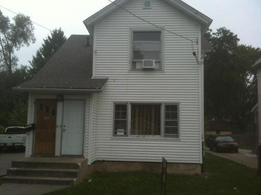 512 5th Ave., Aurora, IL 60505