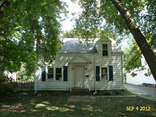 718 Normal Rd., Dekalb, IL 60115