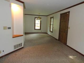 1500 Winthrop Ct., Zion, IL 60099
